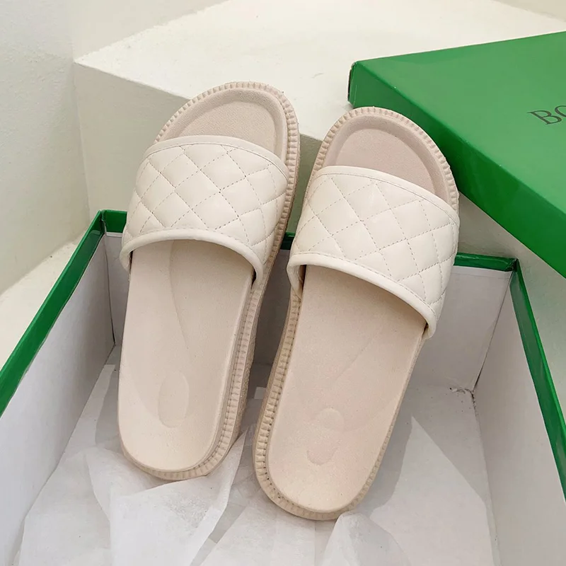 

Med Shoes Slippers Soft Slides Slipers Women Fashion Platform Shale Female Beach Comfort 2021 Flat Luxury Sabot Concise PU