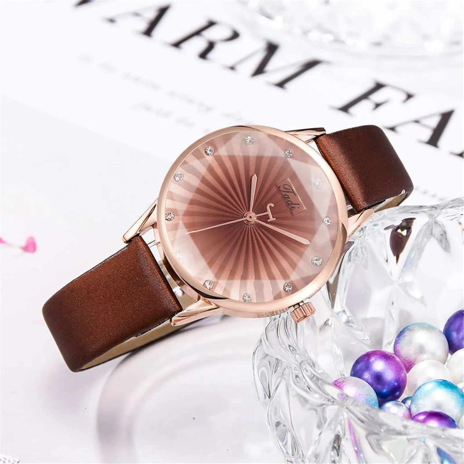 

2021 NEW Watchs Jadi Fashion Luxury Trendy Watch exquisite Diamond-Shaped Glass Sunny Ladies Quartz Watch gift for women