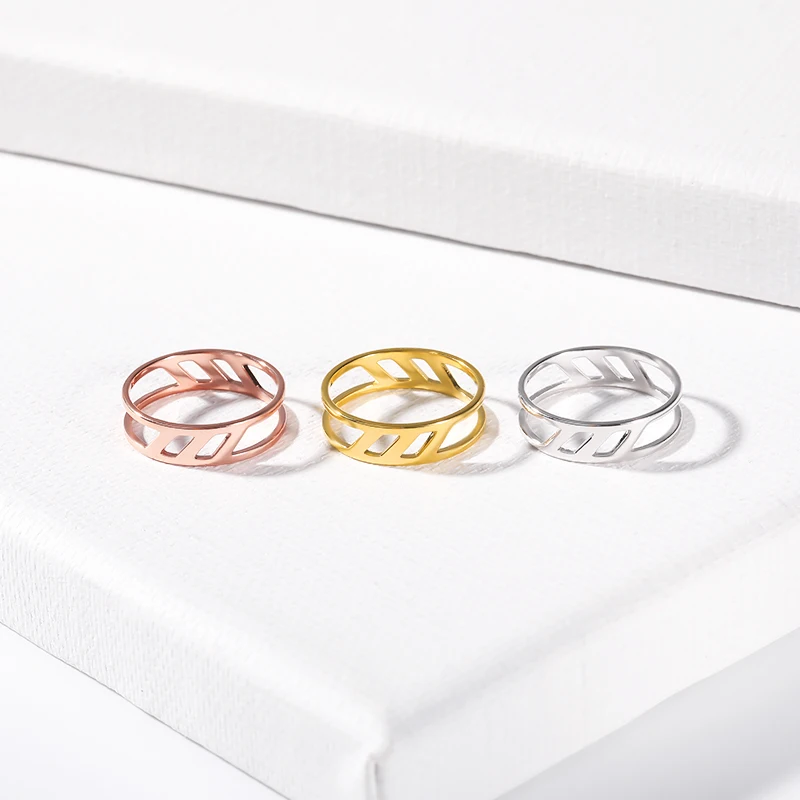 Женское кольцо из нержавеющей стали с геометрическим узором | Украшения и