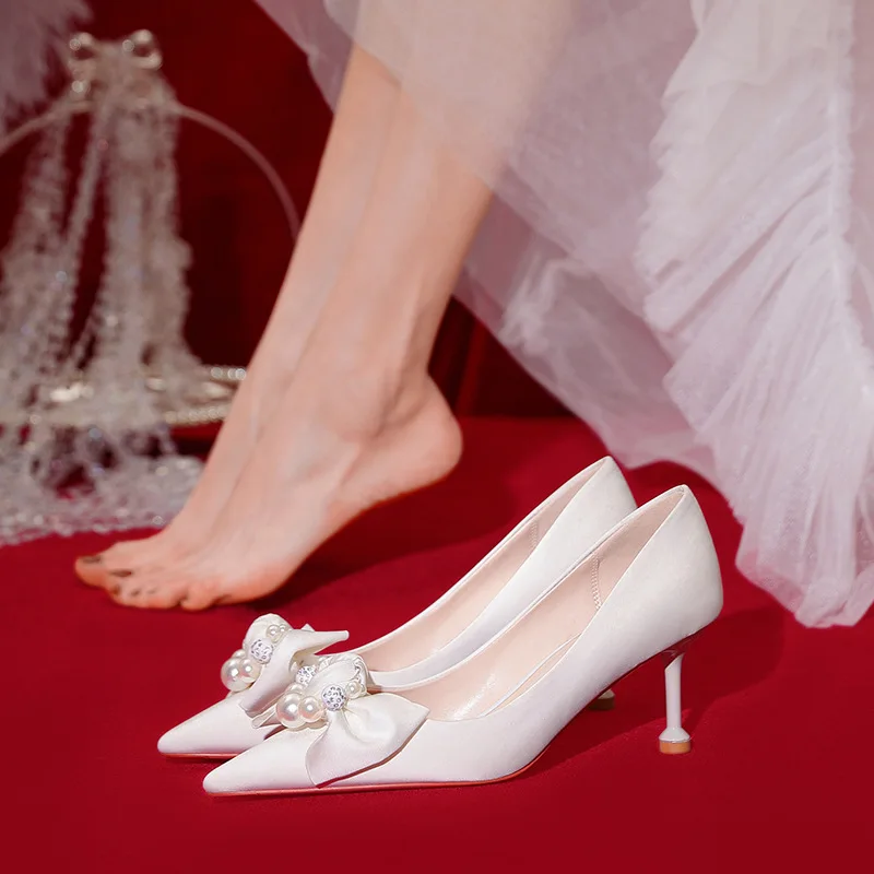 High Heels Women Pointed Toe Stiletto Heels White Shoes New Slip on Party Wedding Shoes for Women Bride String Bead Heels Pumps