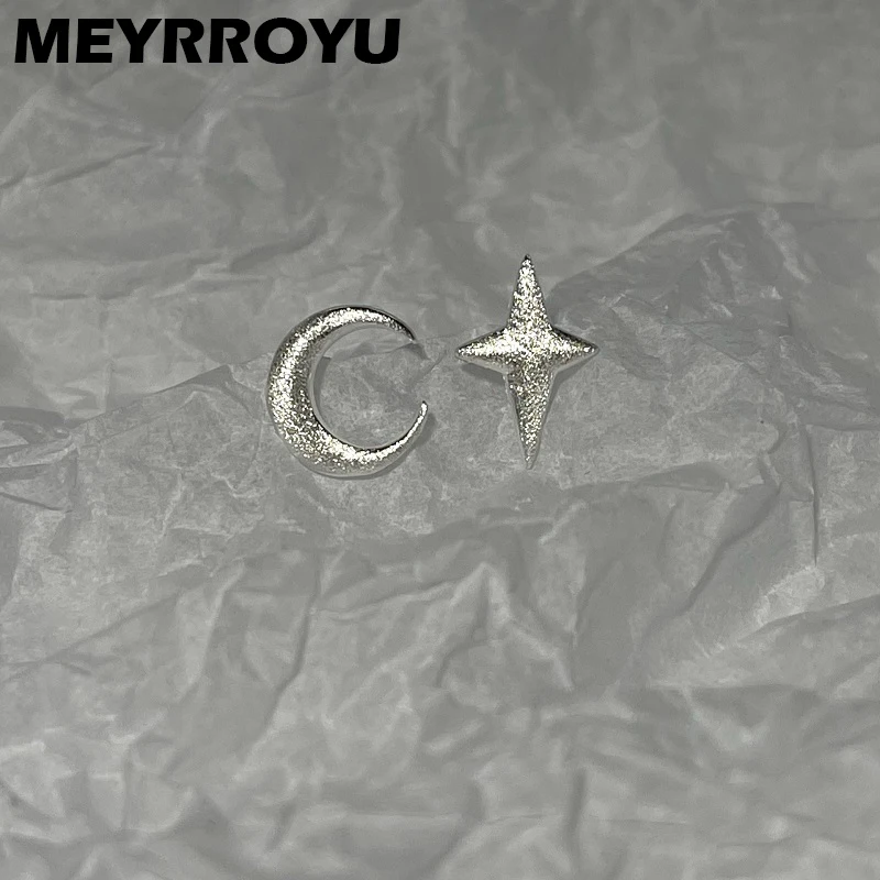 

MEYRROYU 925 Sterling Silver New Korean Style Sweet Fashion Zircon Star Moon Earrings Ladies Couple Engagement Party Jewelry