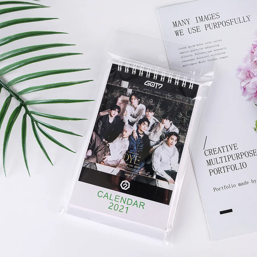 

2021 year table Calendar TWICE TREASURE GOT7 SEVENTEEN Photo Frame Kpop TWICE TREASURE GOT7 SEVENTEEN k-pop table Calendar