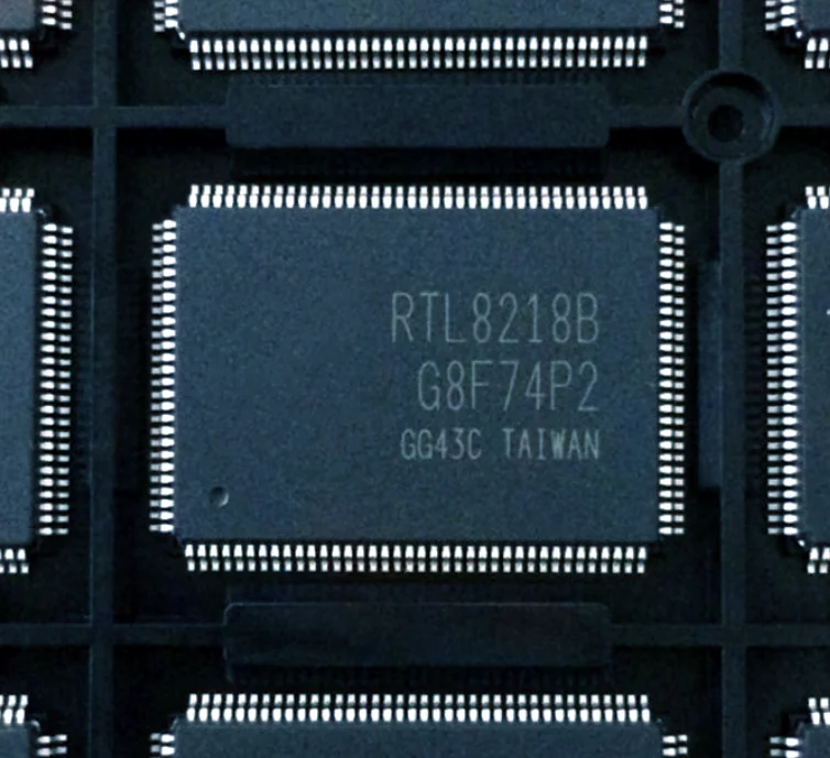 

2-10pcs New RTL8218 RTL8218B RTL8218-CG RTL8218B-CG TQFP-128 Network controller chip
