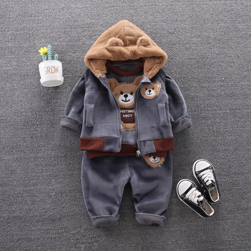 Baby boy clothes cotton warm suit cartoon dinosaur plus velvet thick hooded sweater baby casual sports vest three-piece |