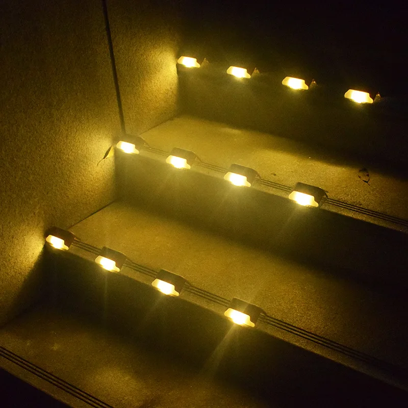

12pcs / lot solar light outdoor waterproof courtyard stair light garden fence solar lamp