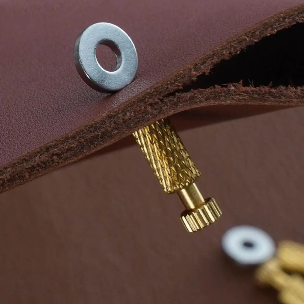 Инструмент для самостоятельной сборки кожи с фиксированным положением игла