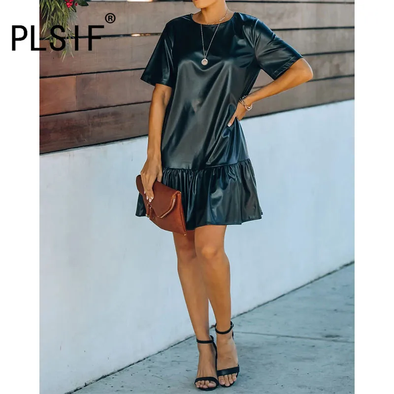 Зеленое облегающее и соблазнительное платье с коротким рукавом круглым вырезом