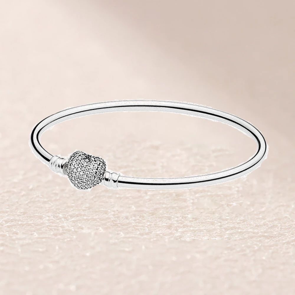 

590722CZ Pave heart bracelet