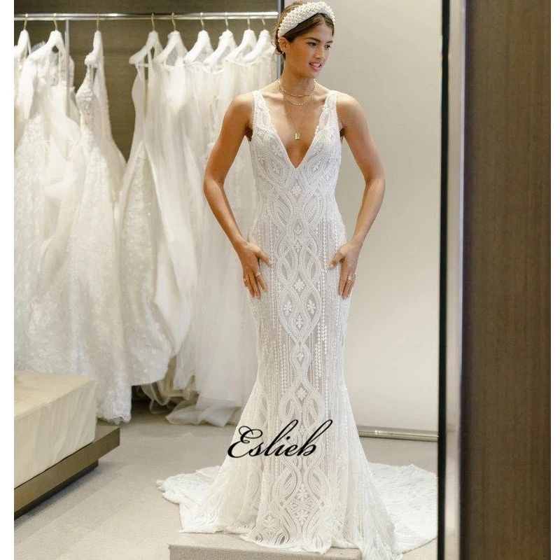 

HA048 Luxurious wedding dress new design V neck sleeveless bridal gown sexy mermaid V back zipper bridal gown wide strap gown