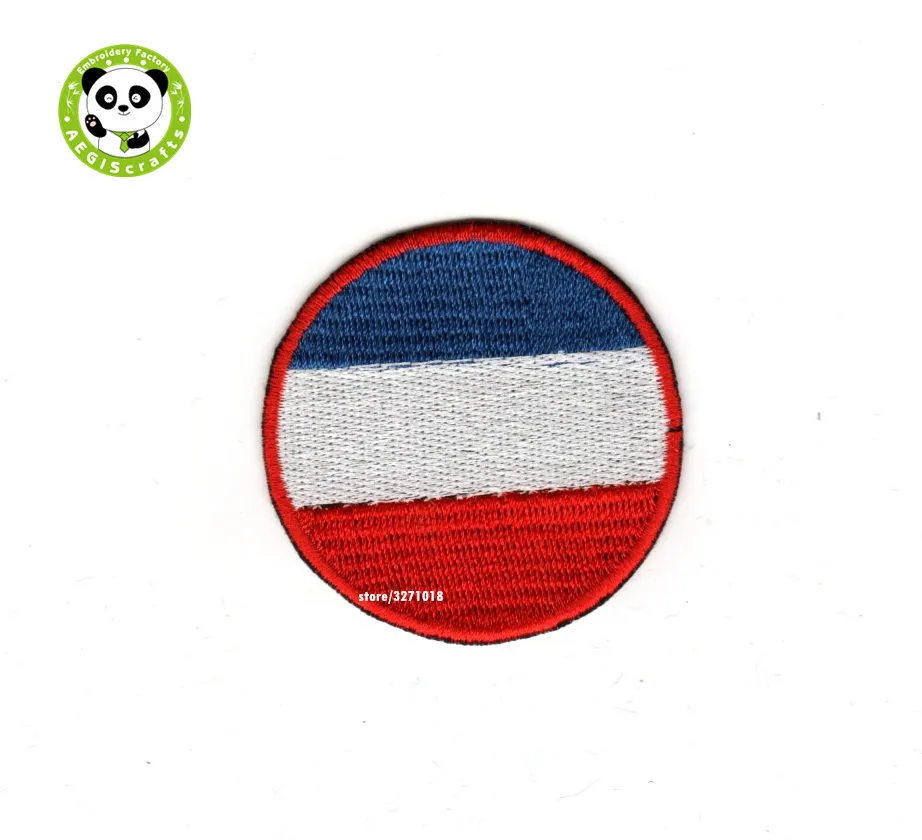 Круглые нашивки с вышивкой надписью Россия яркие цвета вышивка ниткой на