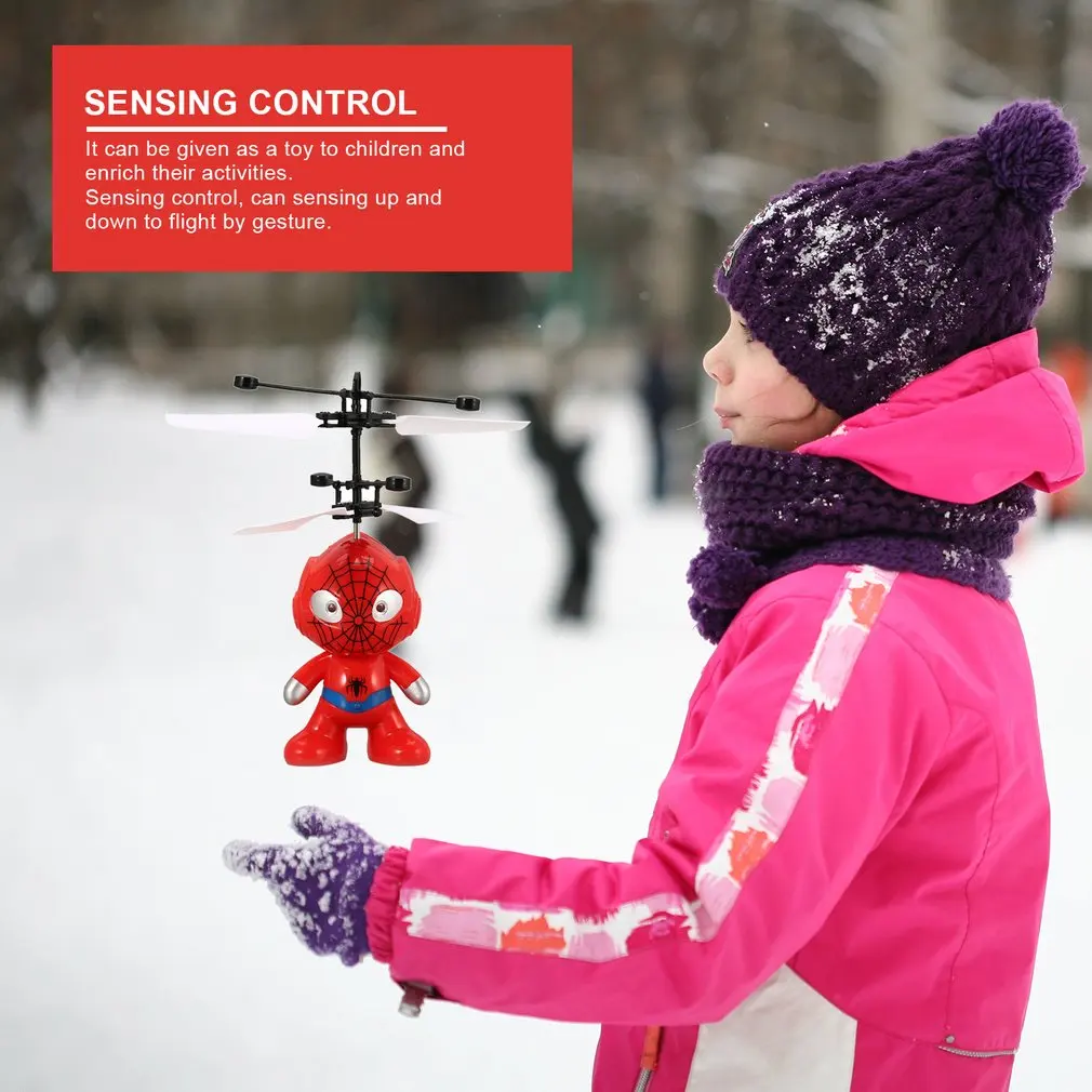 Rc Astronaut Aircraft Drone Airplane Remote Control Toy Flying Mini RC Infraed Induction Aircraft Flashing Light Toys for Kid