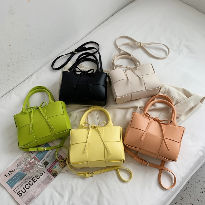 

New Trendy Brand Design Woven Handbag Women Fashion Soft Pu Leather Small Kniting Tote Elegant Ladyshoulder Handbag Kiwi Green