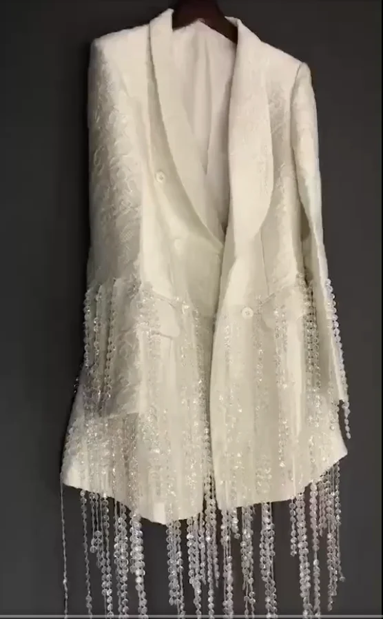 Высокоэластичный пикантный женский костюм с зубчатыми кристаллами элегантный