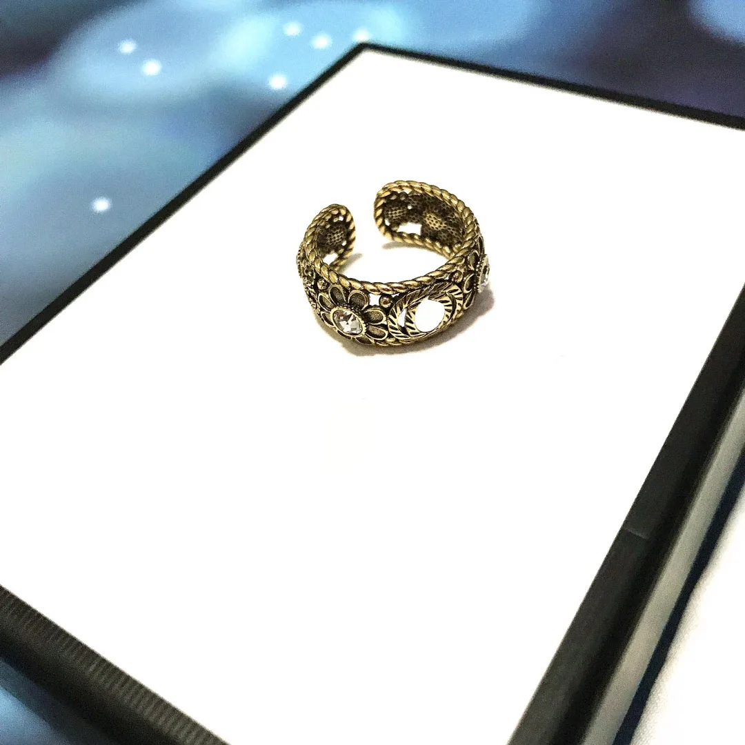 

Парные кольца из серебра s925 пробы, ювелирные изделия Модный бренд. Модный простой. Горячая распродажа. Свадебный подарок. Подарок на помолвк...