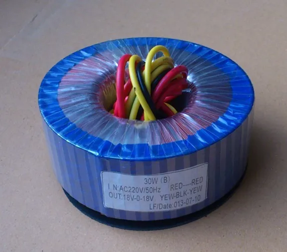 

40W A-level core, non-breakpoint steel sheet, pure copper, toroidal transformer, dual 15V dual 18V pre-amplifier