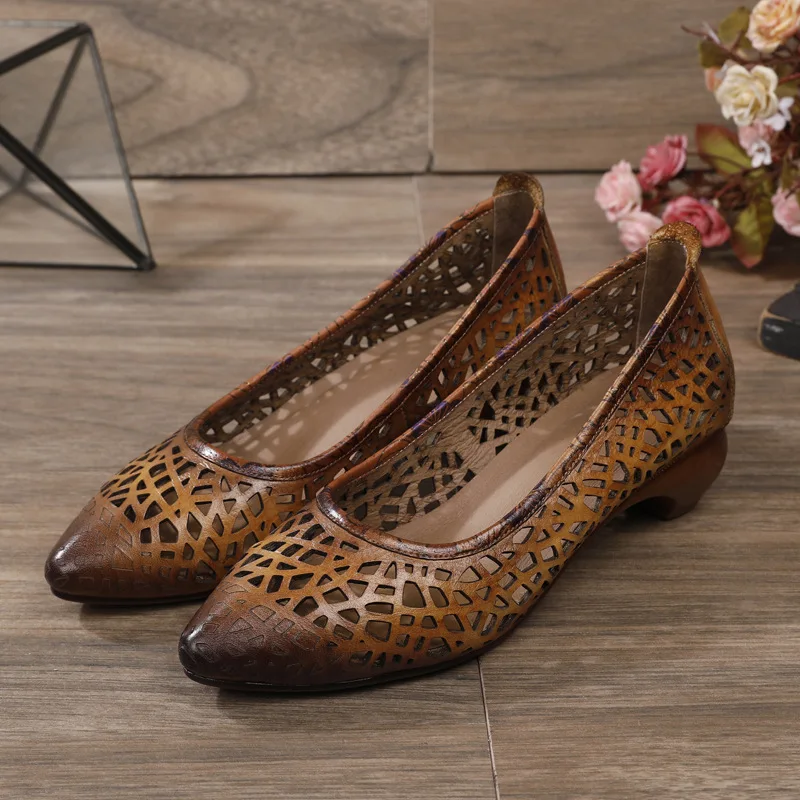 

VALLU Spring and summer 2020 new leather shallow hole shoes women's low-heeled fashion hollow single shoes