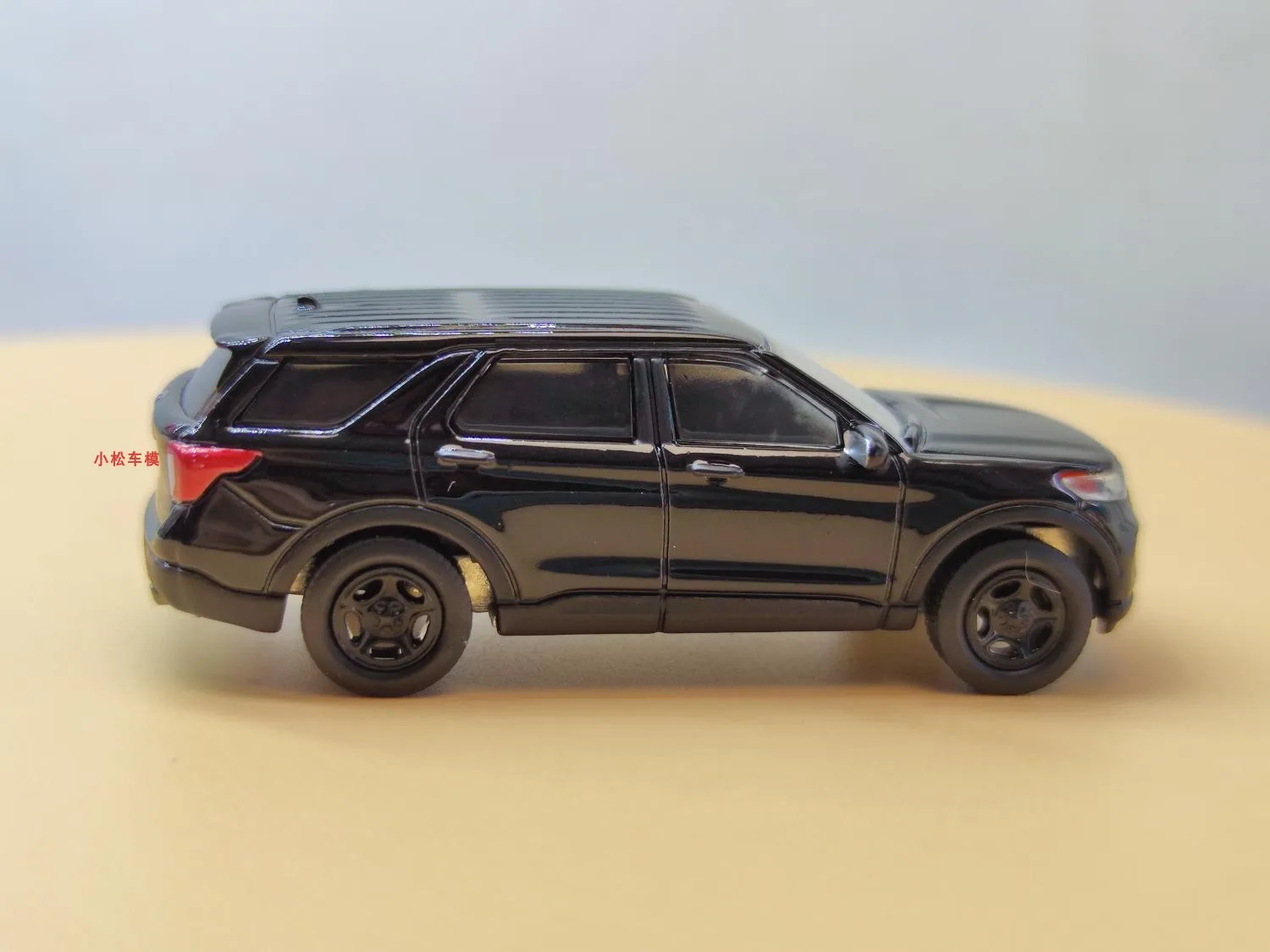 Коллекция автомобилей из литого сплава 1/64 GreenLight 2020 Ford Explorer | Игрушки и хобби