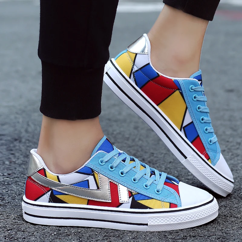 

New trend of men's shoes comfortable and casual outdoor men's shoes pull back canvas shoes casual all-match color plaid shoes