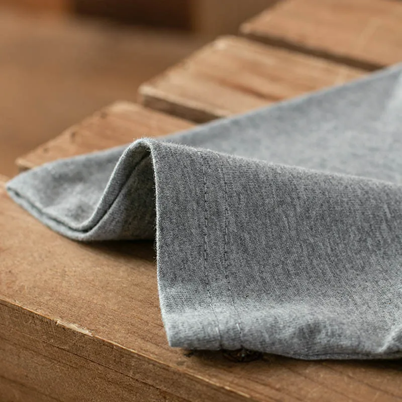 

2021 loose cotton short-sleeved t-shirt men and women trendy compassionate casual bottoming shirt