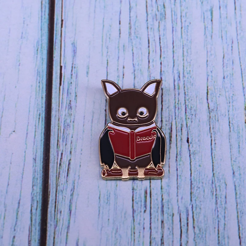 Детский значок вампира летучая мышь Дракула эмалированный desmodus rotundus милый