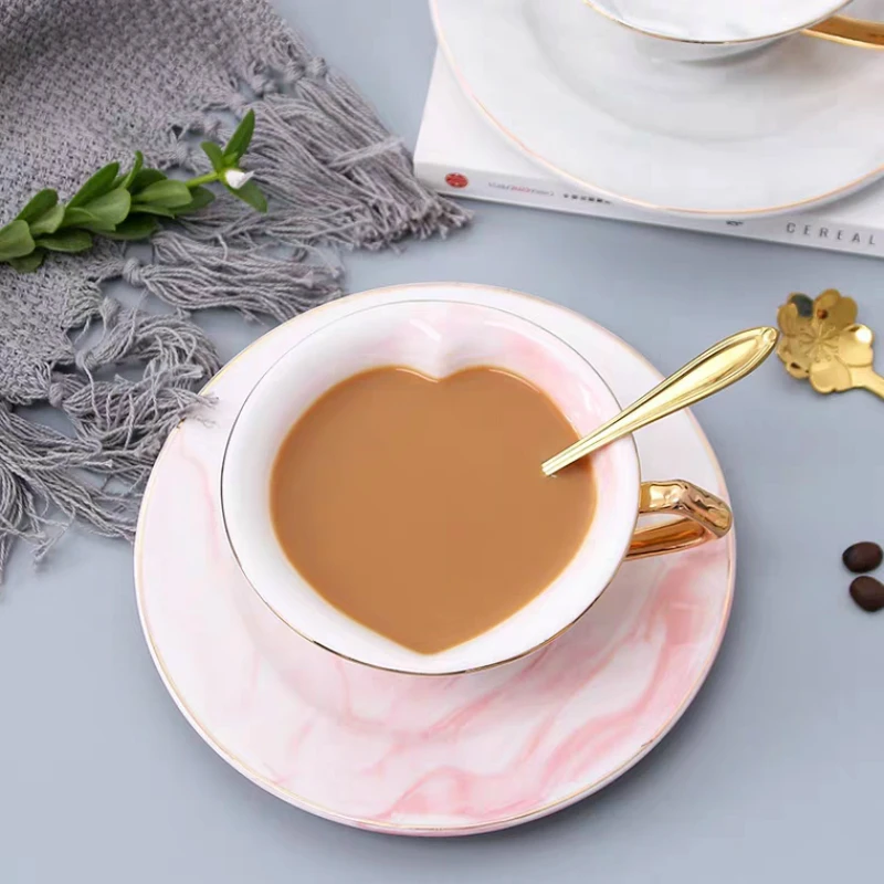 Ceramic Coffee Cup Set English Afternoon Tea Set Heart shaped Mug Tea Couple Cup and saucer Coffee Set Gift for lover