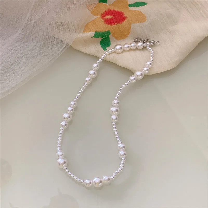

Ins New Imitation Pearl Neads Necklace Korean Retro Personality Wild Temperament Clavicle Chain for Women Wedding Jewelry Gifts