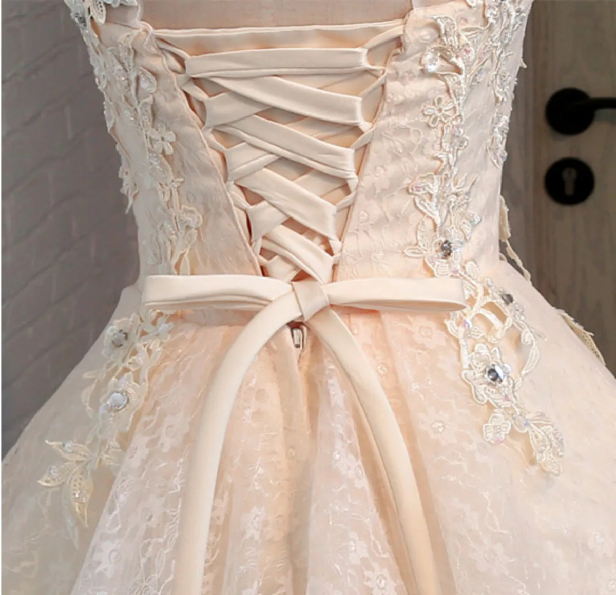 

BacklakeGirls Sequins Crystal Lace Sexy Prom Dress Elegant Short O Neck Appliques Graduation Party Gowns Vestido De Graduacion