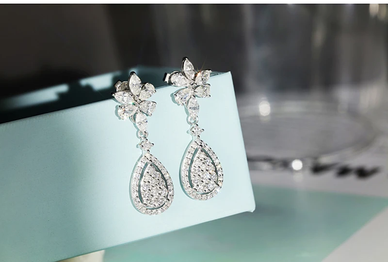 AULEEZE Роскошные 14 К белого золота Груша Cut DF цвет Moissanite цветок Форма висячие серьги с акцентами для женщин юбилейные подарки