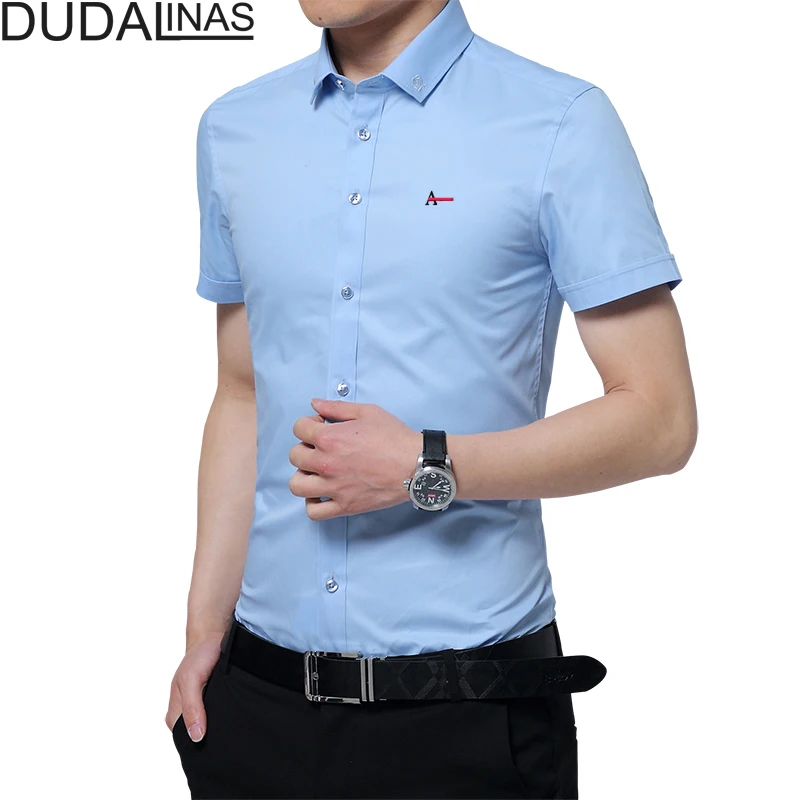 ΠΡΠΆΡΠΊΠ°Ρ ΠΏΡΠΈΡΠ°Π»Π΅Π½Π½Π°Ρ ΡΡΠ±Π°ΡΠΊΠ° Ρ ΠΊΠΎΡΠΎΡΠΊΠΈΠΌΠΈ ΡΡΠΊΠ°Π²Π°ΠΌΠΈ ΠΈ ΡΠ²Π΅ΡΠΎΡΠ½ΠΎΠΉ Π²ΡΡΠΈΠ²ΠΊΠΎΠΉ, Π±Π΅Π»ΠΎΠ³ΠΎ ΡΠ²Π΅ΡΠ°, 2022 ΠΡΠΆΡΠΊΠ°Ρ ΠΏΡΠΈΡΠ°Π»Π΅Π½Π½Π°Ρ ΡΡΠ±Π°ΡΠΊΠ° Ρ ΠΊΠΎΡΠΎΡΠΊΠΈΠΌΠΈ ΡΡΠΊΠ°Π²Π°ΠΌΠΈ ΠΈ ΡΠ²Π΅ΡΠΎΡΠ½ΠΎΠΉ Π²ΡΡΠΈΠ²ΠΊΠΎΠΉ, Π±Π΅Π»ΠΎΠ³ΠΎ ΡΠ²Π΅ΡΠ°, 2022