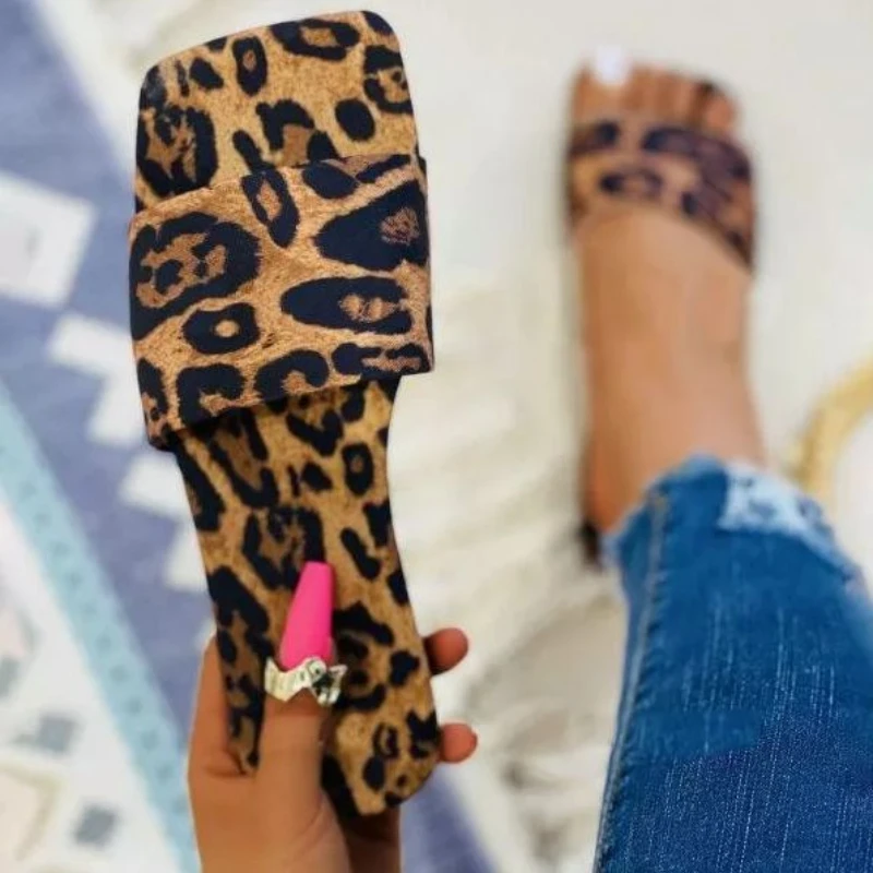 

2021 Summer New Women Slippers Flat Bottom Fashion Printing PU Leather Slippers Fashion Shoes Casual Women Shoes Hot Sell 6KF234