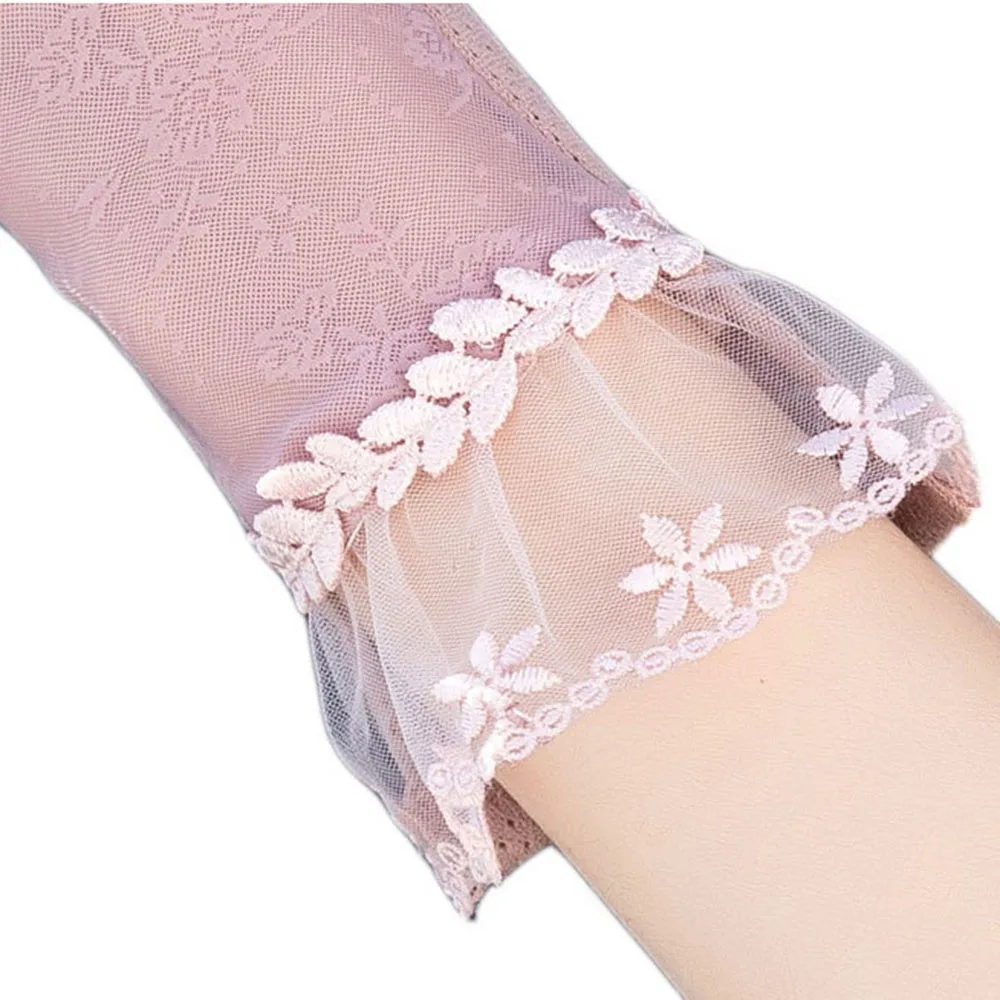 

Sexy Summer Women UV Sunscreen Floral Short Sun Female Gloves Fashion Ice Silk Lace Driving Of Thin Touch Screen Lady Gloves