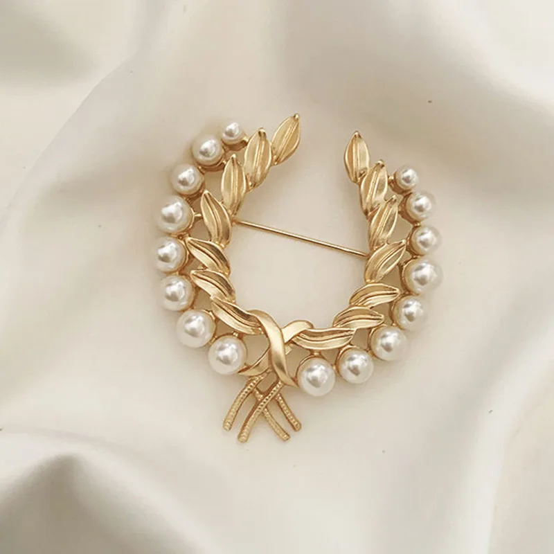 

Olive Branch Modelling High-Grade Brooch Sweater Pearl Brooch Suit Collar Pin Wheat Brooches Wedding Women Jewelry Friends Gifts
