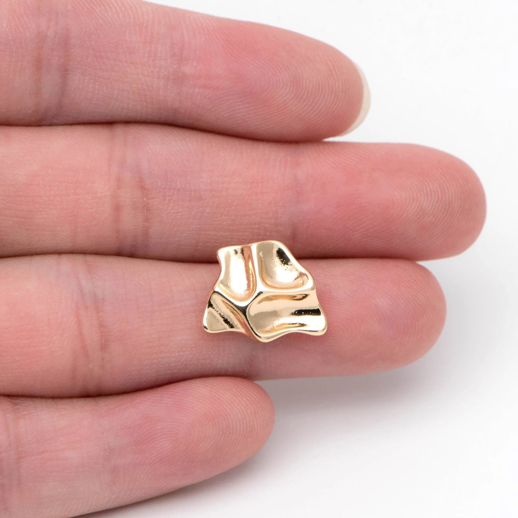 

10pcs Gold Waved Ear Posts 12x15mm, 18K Gold Plated Brass, Geometric Stud Earring Components (GB-1867)