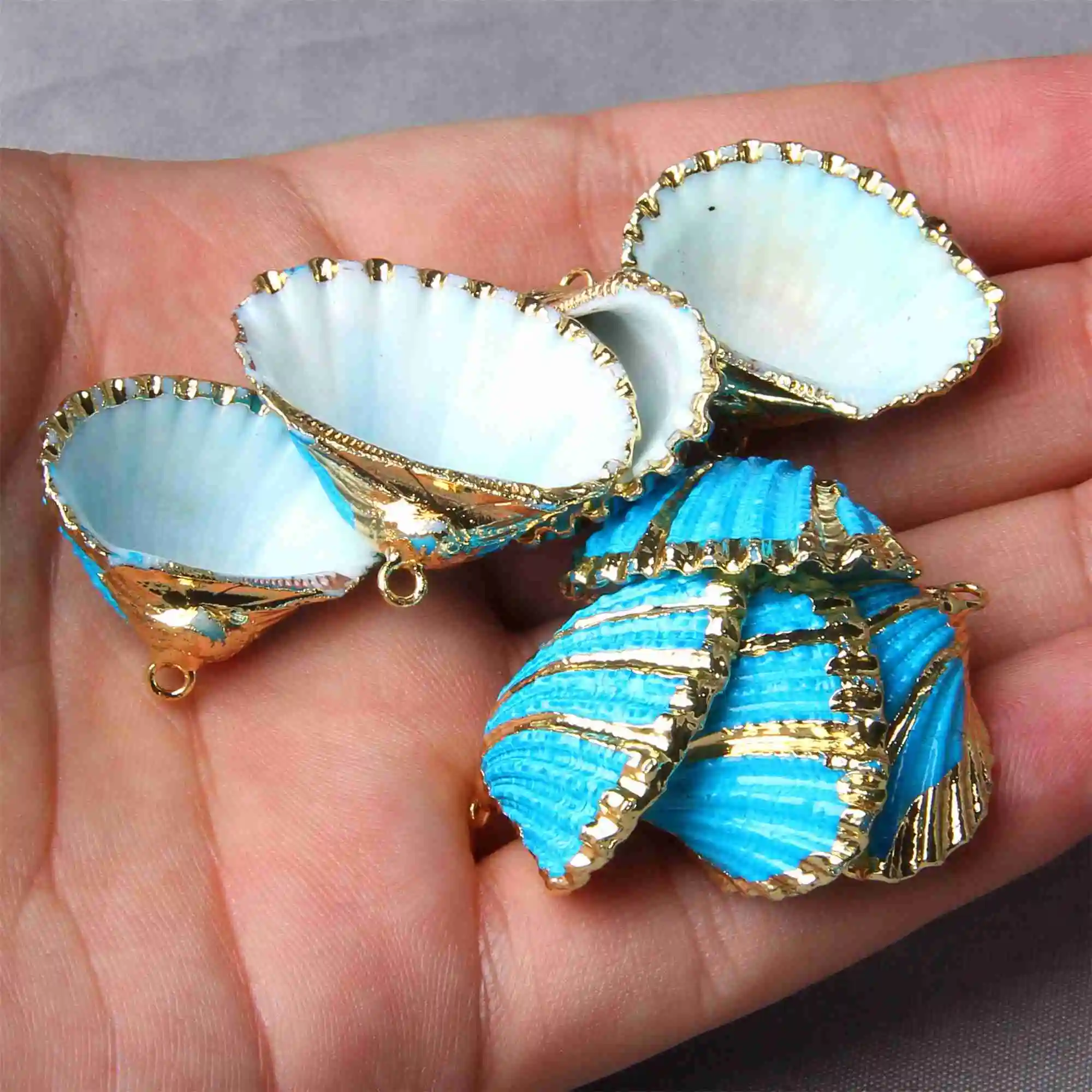 28 мм* 25 мм Позолоченные с резьбой ракушки для DIY ручной работы кулон серьги Подвески натуральный полосатый корпус натуральный домашний Декор 3 шт