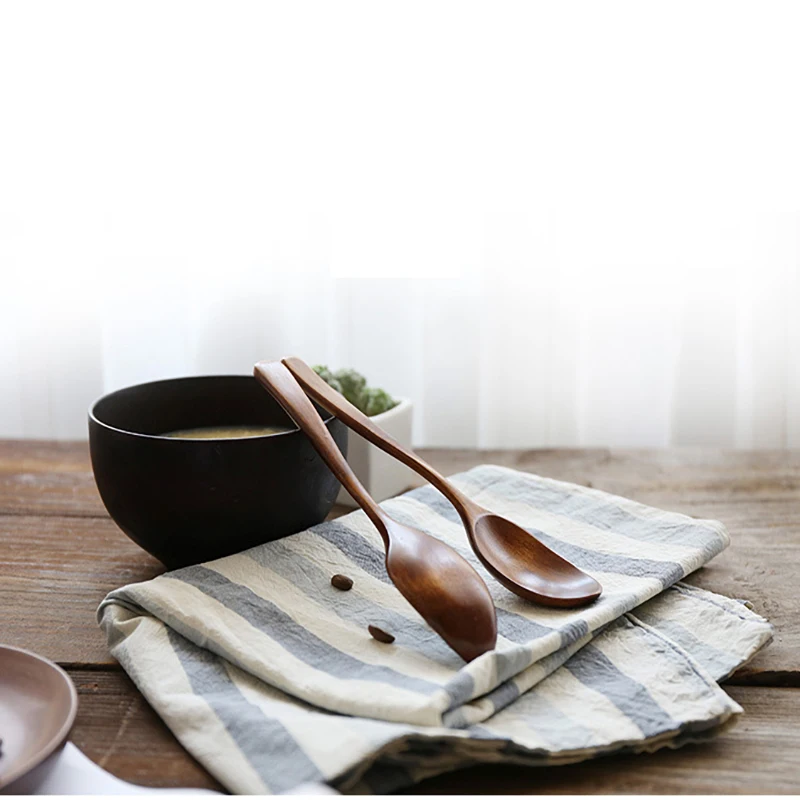 Деревянная ложка в японском стиле с длинной ручкой из массива дерева для еды