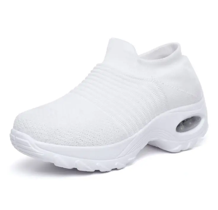 

2020 men's white shoes walking black shoes