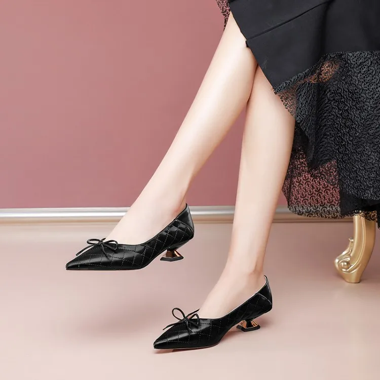 

MLJUESE 2021 Women Pumps Soft Cow leather Autumn Spring Shallow Checkered Slip on Black color Pointed toe high heels pumps