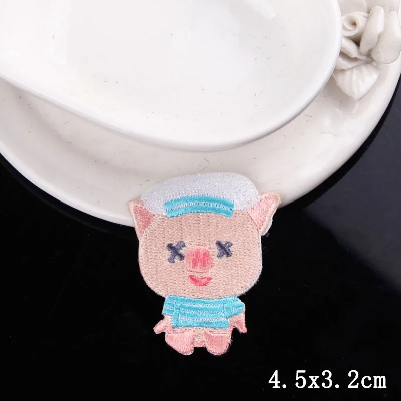 Мультяшные нашивки сделай сам вышитые в виде свиньи медведя для одежды наклейки