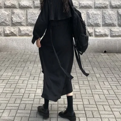 Платье Dark Girl 2020 осеннее маленькое в стиле Ямамото Лоскутная плиссированная