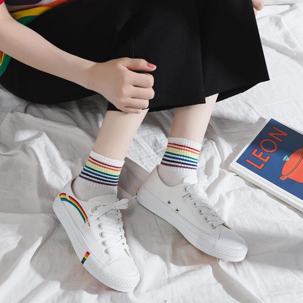 

Rainbow Canvas Women Shoes New Fashion Shoes Leisure Board Shoes Retro Wild Low-top Breathable Casual Shoes Women Sneakers ww17