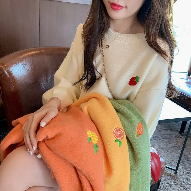 

women's sweater 2019 Autumn Winter Sweet Fruit Embroidery O-Neck Knitted Sweater Slim Pullover Jacquard pull femme jersey mujer