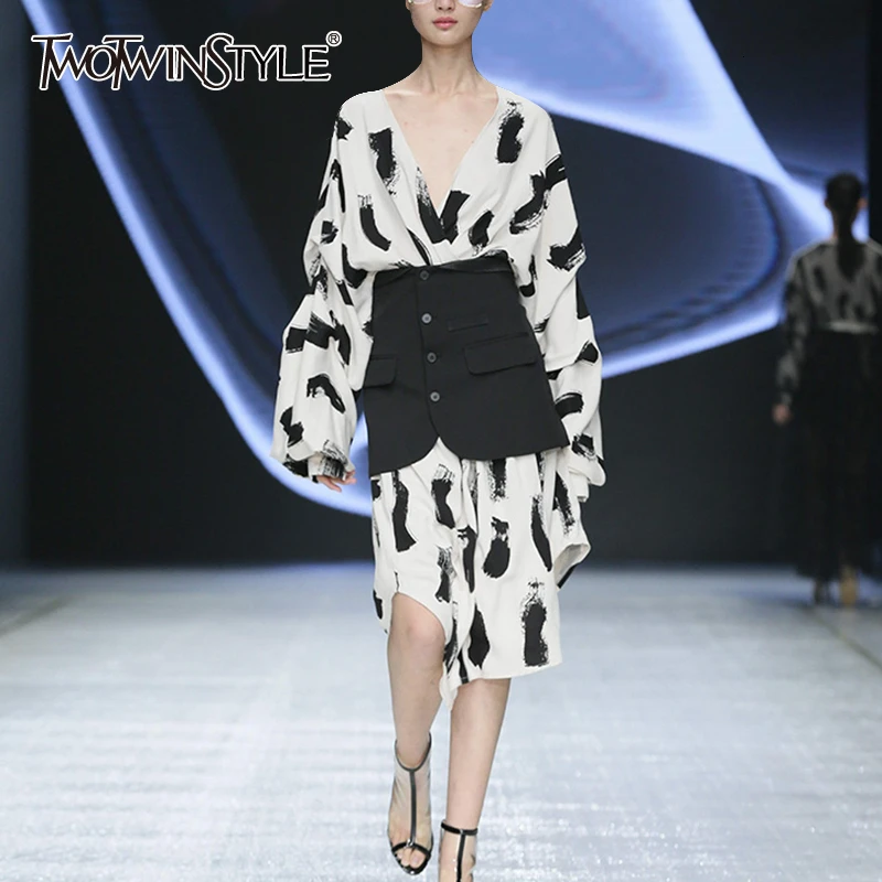 TWOTWINSTYLE комплект из двух предметов с принтом хитового цвета для женщин платье v