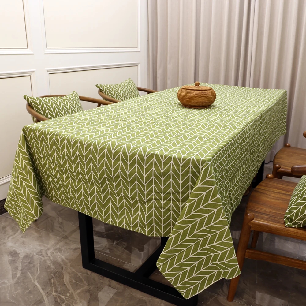 Скатерть в зеленую полоску хлопковая подушка Маленький журнальный столик