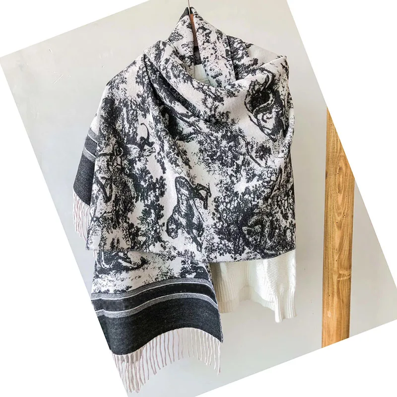 Черный Hihg End Tiger Lion Print Luxury Brand Women Cashmere Scarf Soft Tassel Female Autumn Shawl Winter Warm Blanket 70*180 CM - Цвет: Черный