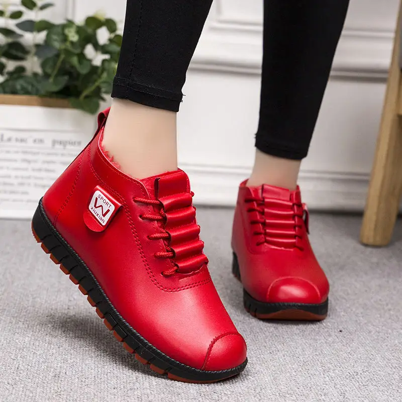 

Spring Women's Plush warm PU waterproof middle-aged and elderly leisure anti slip soled cotton shoes