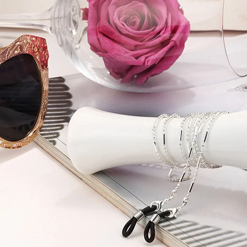 Цепочка для очков в минималистском стиле с черными бусинами очки цепочкой