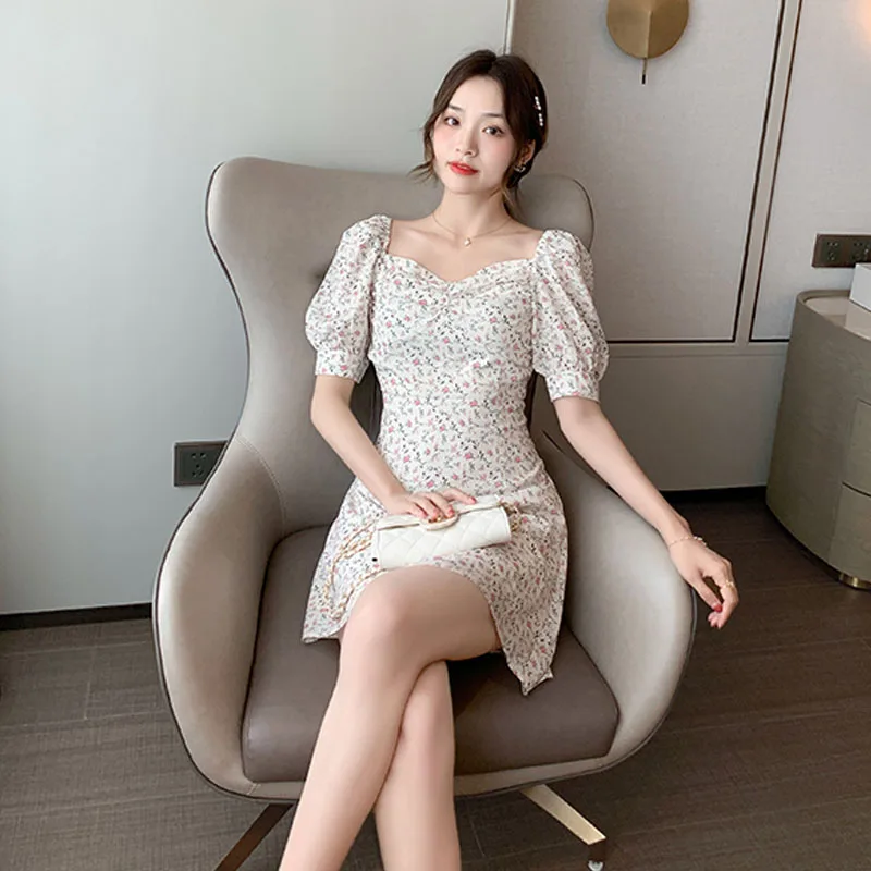

2021 New French Floral Women Dress Elegant Print Chiffon Mini Dress Office Lady Casual Puff Sleeve Fairy One-Piece Women Dresses