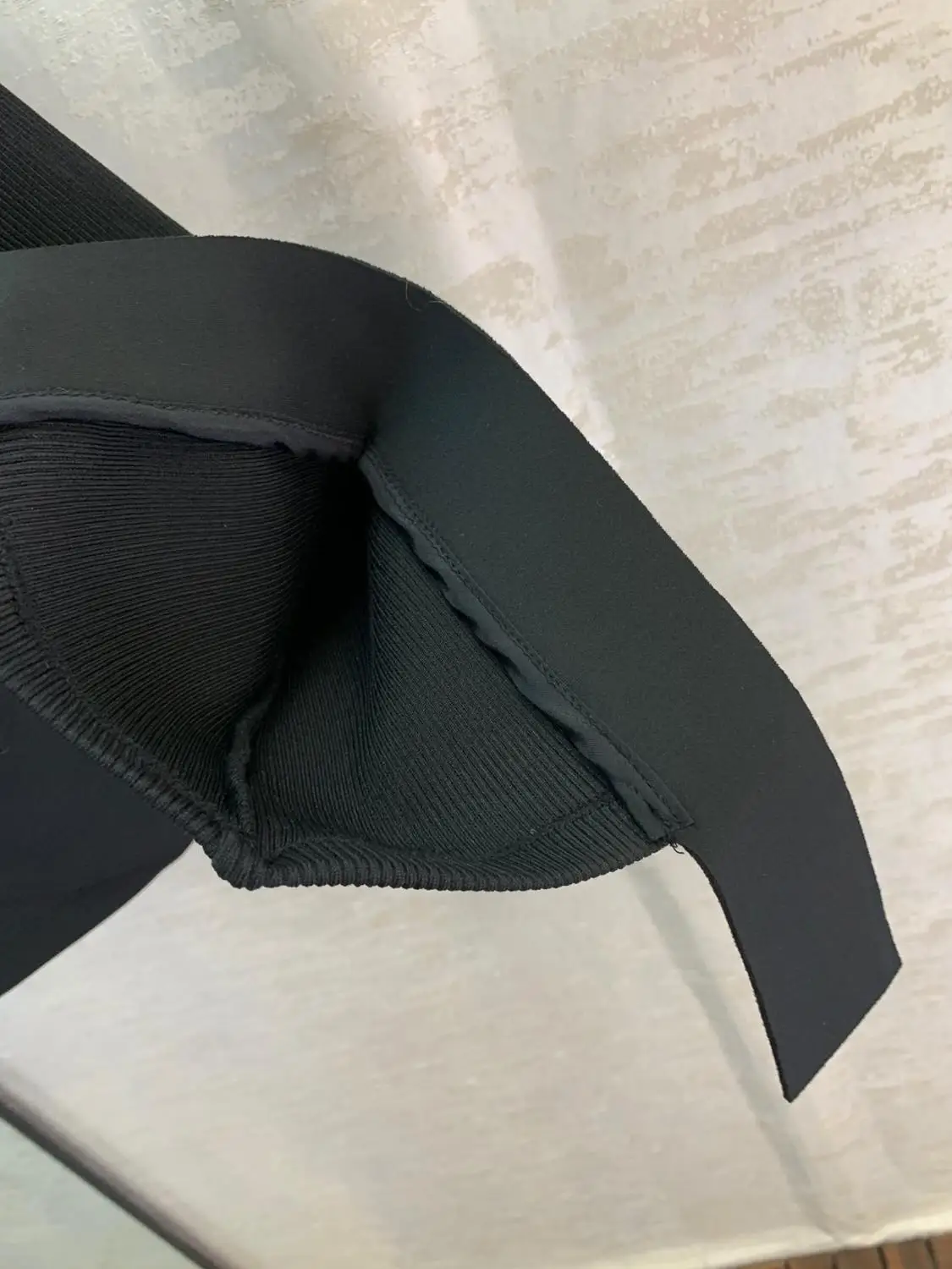 Новинка 2020 года. Повседневный Модный женский черный свитер из полиэстера |