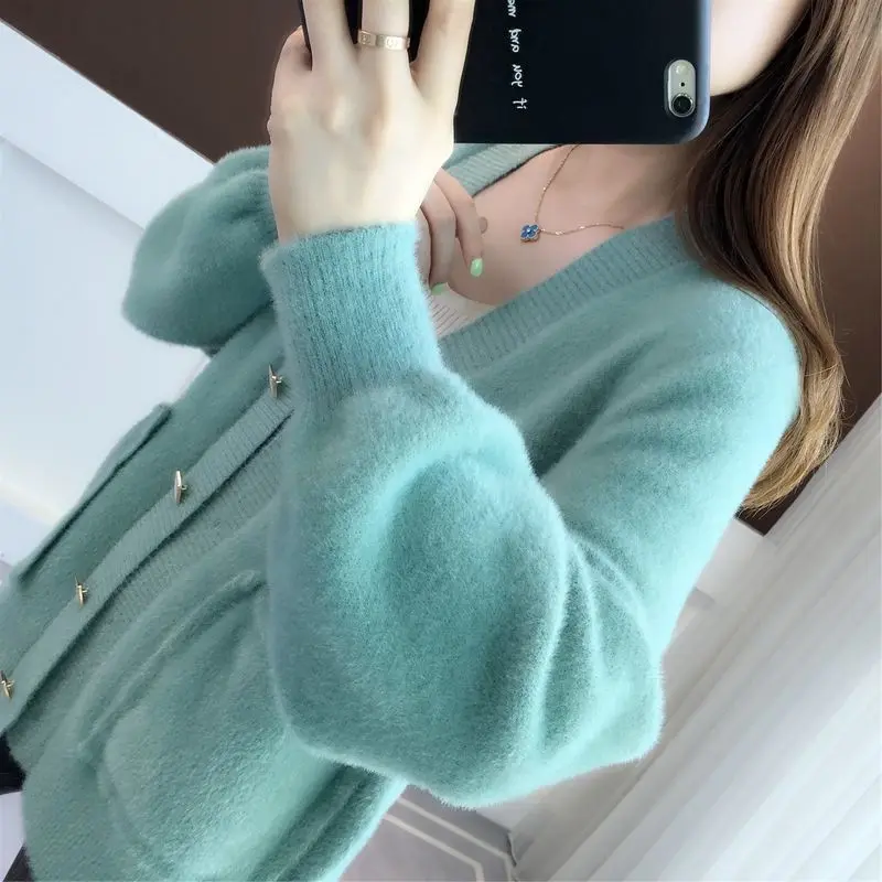 

2021 Women Spring Autumn New Mink Velvet Sweater Coats Female Loose Knit Cardigan Jackets Ladies V-neck Thick Warm Jumpers T450