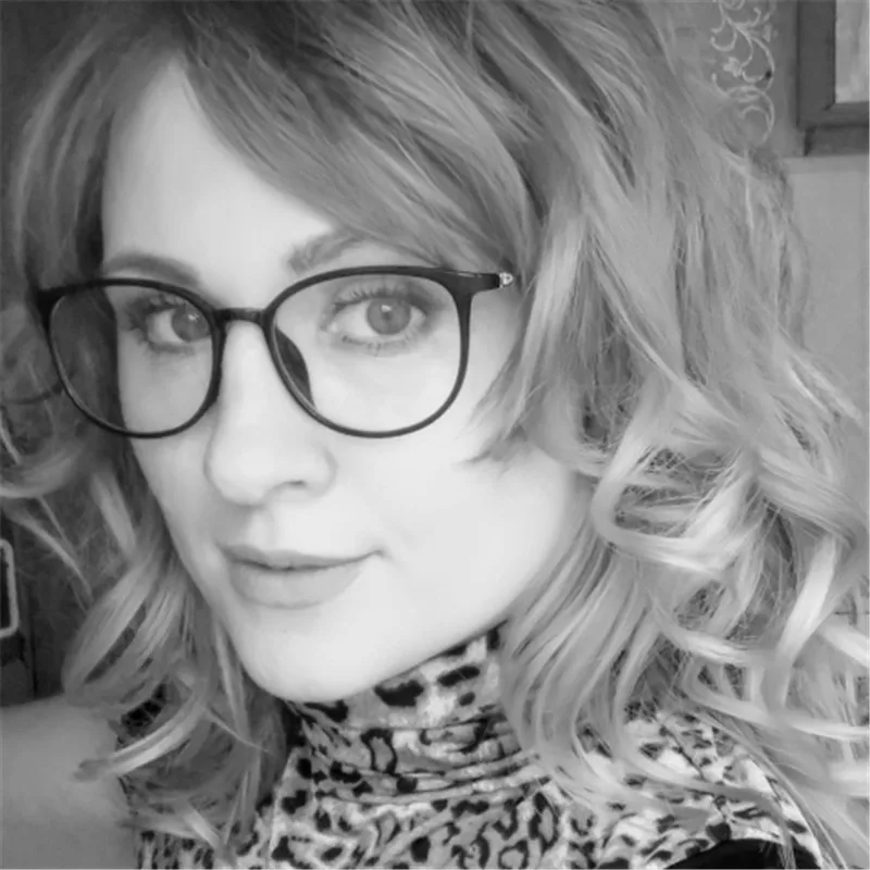 Очки женские оптические прозрачные в пластиковой оправе пикантные модные очки